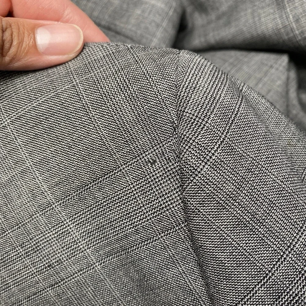 Banana Republic Suit 2 Piece 42R (33x33.5) 2B2V Slim Light Gray Crosshatch Plaid